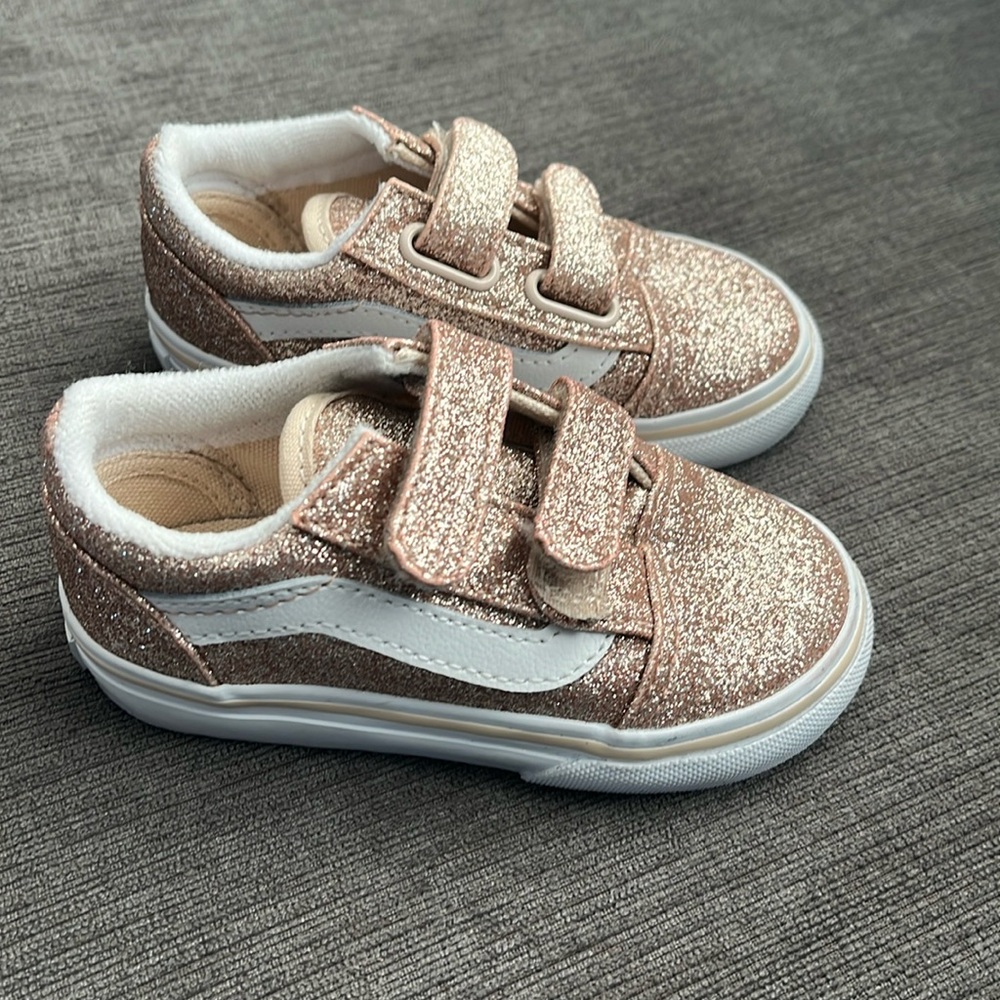 Vans Kids Sneakers in Glittery Rose Gold and White